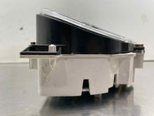 Load image into Gallery viewer, Speedometer Cluster Ford Mustang 1994 - NW681617
