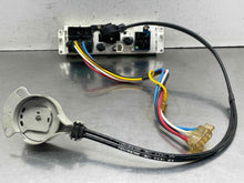 Load image into Gallery viewer, Temperature Controls Ford Mustang 1994 - NW681591

