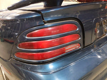 Load image into Gallery viewer, Tail Lamp Light Ford Mustang 1994 - NW681337
