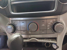 Load image into Gallery viewer, FRONT TEMPERATURE CONTROLS Highlander 2011 11 2012 12 2013 13 - NW682024
