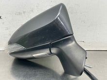 Load image into Gallery viewer, SIDE VIEW DOOR MIRROR Toyota Venza 2013 13 Right - NW681757
