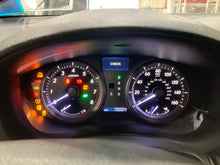 Load image into Gallery viewer, SPEEDOMETER CLUSTER Lexus ES350 2011 11 2012 12 - NW682404
