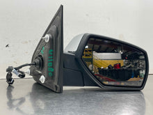 Load image into Gallery viewer, [INVENTORYCAR_YEAR_MAKE_MODEL] SIDE VIEW DOOR MIRROR Right - NW681816
