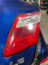 Load image into Gallery viewer, TRUNK LID MOUNTED TAIL LIGHT LAMP Toyota Camry 07 08 09 Right - NW682851
