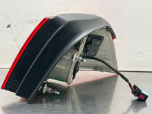 Load image into Gallery viewer, OUTER TAIL LIGHT LAMP Volkswagen EOS 07 08 09 10 11 Left - NW683614
