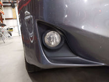 Load image into Gallery viewer, [INVENTORYCAR_YEAR_MAKE_MODEL] FOG LAMP LIGHT Bumper Mounted Right - NW683801
