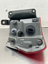 Load image into Gallery viewer, Tail Lamp Light  GRAND CHEROKEE 2019 - NW683492
