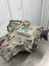 Load image into Gallery viewer, TRANSFER CASE Dodge Durango Jeep Grand Cherokee 2011-2020 - NW683611
