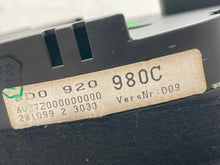 Load image into Gallery viewer, SPEEDOMETER CLUSTER Audi A4 2000 00 - NW683604
