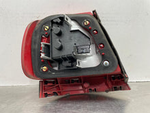 Load image into Gallery viewer, TAIL LIGHT LAMP ASSEMBLY Audi A4 S4 99 00 01 02 Right - NW683725
