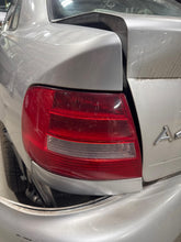 Load image into Gallery viewer, TAIL LIGHT LAMP ASSEMBLY Audi A4 S4 99 00 01 02 Left - NW683873
