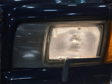 Load image into Gallery viewer, HEADLIGHT LAMP ASSEMBLY 300ce 300d 300E 300sdl 300se 300sel 86-91 Left - NW684170

