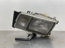 Load image into Gallery viewer, HEADLIGHT LAMP ASSEMBLY 300ce 300d 300E 300sdl 300se 300sel 86-91 Left - NW684170
