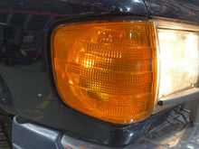 Load image into Gallery viewer, PARKLAMP Mercedes 300D 380SE 500SEL 81 - 91 Right - NW684043
