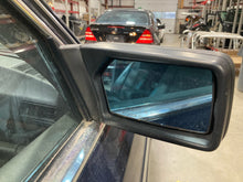Load image into Gallery viewer, SIDE VIEW MIRROR Mercedes 300SE 560 86 87 88 - 91 Right - NW683933
