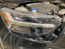 Load image into Gallery viewer, Headlight Lamp Assembly Volvo XC40 2019 - NW683961
