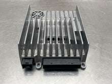 Load image into Gallery viewer, AMPLIFIER E250 Van C250 C300 C350 C63 CLS550 CLS63 E250D E300 12-15 - NW684599
