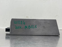 Load image into Gallery viewer, AMPLIFIER E250 Van C250 C300 C350 C63 CLS550 CLS63 E250D E300 12-15 - NW684599

