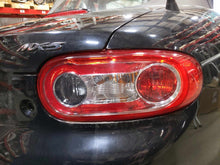 Load image into Gallery viewer, TAIL LIGHT LAMP ASSEMBLY Mazda Miata MX-5 09 10 11 12 13 14 Right - NW684617
