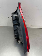 Load image into Gallery viewer, TAIL LIGHT LAMP ASSEMBLY Camry 2002 02 2003 03 2004 04 Right - NW685129
