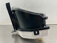 Load image into Gallery viewer, Speedometer Cluster  86 2020 - NW685583
