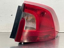Load image into Gallery viewer, OUTER TAIL LIGHT LAMP Volvo S60 XC60 11 12 13 14 15 Right - NW685985
