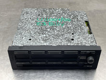 Load image into Gallery viewer, Radio BMW Z3 1996 96 1997 97 1998 98 99 00 01 02 AM FM CD - NW675376

