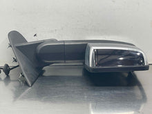 Load image into Gallery viewer, [INVENTORYCAR_YEAR_MAKE_MODEL] SIDE VIEW DOOR MIRROR Right - NW686182
