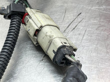 Load image into Gallery viewer, [INVENTORYCAR_YEAR_MAKE_MODEL] TAIL LIGHT LAMP ASSEMBLY Right - NW686266
