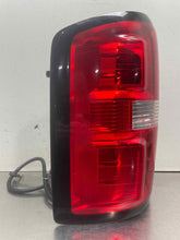 Load image into Gallery viewer, [INVENTORYCAR_YEAR_MAKE_MODEL] TAIL LIGHT LAMP ASSEMBLY Left - NW686375
