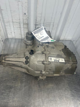 Load image into Gallery viewer, Transfer Case  SIERRA 2500 PICKUP 2016 - NW686374
