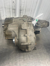 Load image into Gallery viewer, Transfer Case  SIERRA 2500 PICKUP 2016 - NW686374
