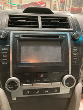 Load image into Gallery viewer, RADIO Toyota Camry 2014 14 - NW686814
