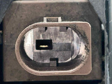 Load image into Gallery viewer, Alternator Toyota Corolla 2021 - NW687208
