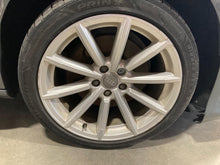Load image into Gallery viewer, WHEEL RIM A5 2015-2018 18x8-1/2 ALLOY 18x8-1/2, 5 lug, 112mm - NW687403
