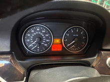 Load image into Gallery viewer, SPEEDOMETER CLUSTER BMW 328i 2007 07 2008 08 09 10 11 12 - NW687175
