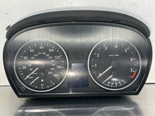 Load image into Gallery viewer, SPEEDOMETER CLUSTER BMW 328i 2007 07 2008 08 09 10 11 12 - NW687175
