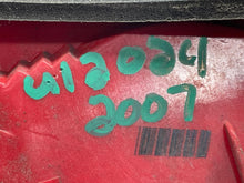 Load image into Gallery viewer, OUTER TAIL LIGHT LAMP 323i 325ci 325i 328i 330ci 330i 06-08 Right - NW687394
