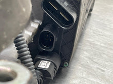 Load image into Gallery viewer, POWER STEERING GEAR Audi A4 A5 Allroad RS5 S4 S5 13 14 15 16 - NW688269
