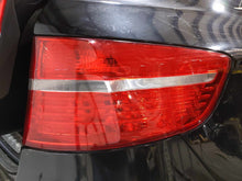 Load image into Gallery viewer, OUTER TAIL LIGHT LAMP BMW X6 X6M 08 09 10 11 12 Right - NW688498
