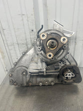 Load image into Gallery viewer, TRANSFER CASE BMW X5 X6 2011 11 2012 12 - NW688272
