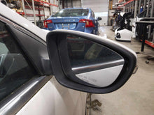 Load image into Gallery viewer, Side View Door Mirror  CC 2014 - NW688902

