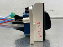 Load image into Gallery viewer, Temperature Controls Ford Mustang 1995 - NW689837
