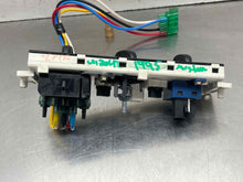 Load image into Gallery viewer, Temperature Controls Ford Mustang 1995 - NW689837
