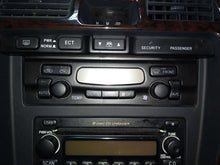Load image into Gallery viewer, Temperature Controls Toyota 4 Runner 2002 - NW689839
