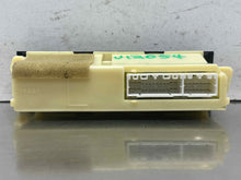 Load image into Gallery viewer, Temperature Controls Toyota 4 Runner 2002 - NW689839
