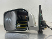 Load image into Gallery viewer, SIDE VIEW MIRROR Toyota 4 Runner 1999 99 2000 00 2001 01 2002 02 Left Power - NW689757
