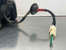 Load image into Gallery viewer, TAIL LIGHT LAMP ASSEMBLY Toyota 4 Runner 2001 01 2002 02 Right - NW689672
