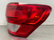 Load image into Gallery viewer, Tail Lamp Light  GRAND CHEROKEE 2011 - NW689426
