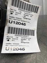 Load image into Gallery viewer, TRANSFER CASE Durango Grand Cherokee 2011 11 2012 12 2013 13 - NW689419
